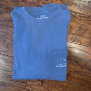 Vineyard Vines t-shirt Size XS